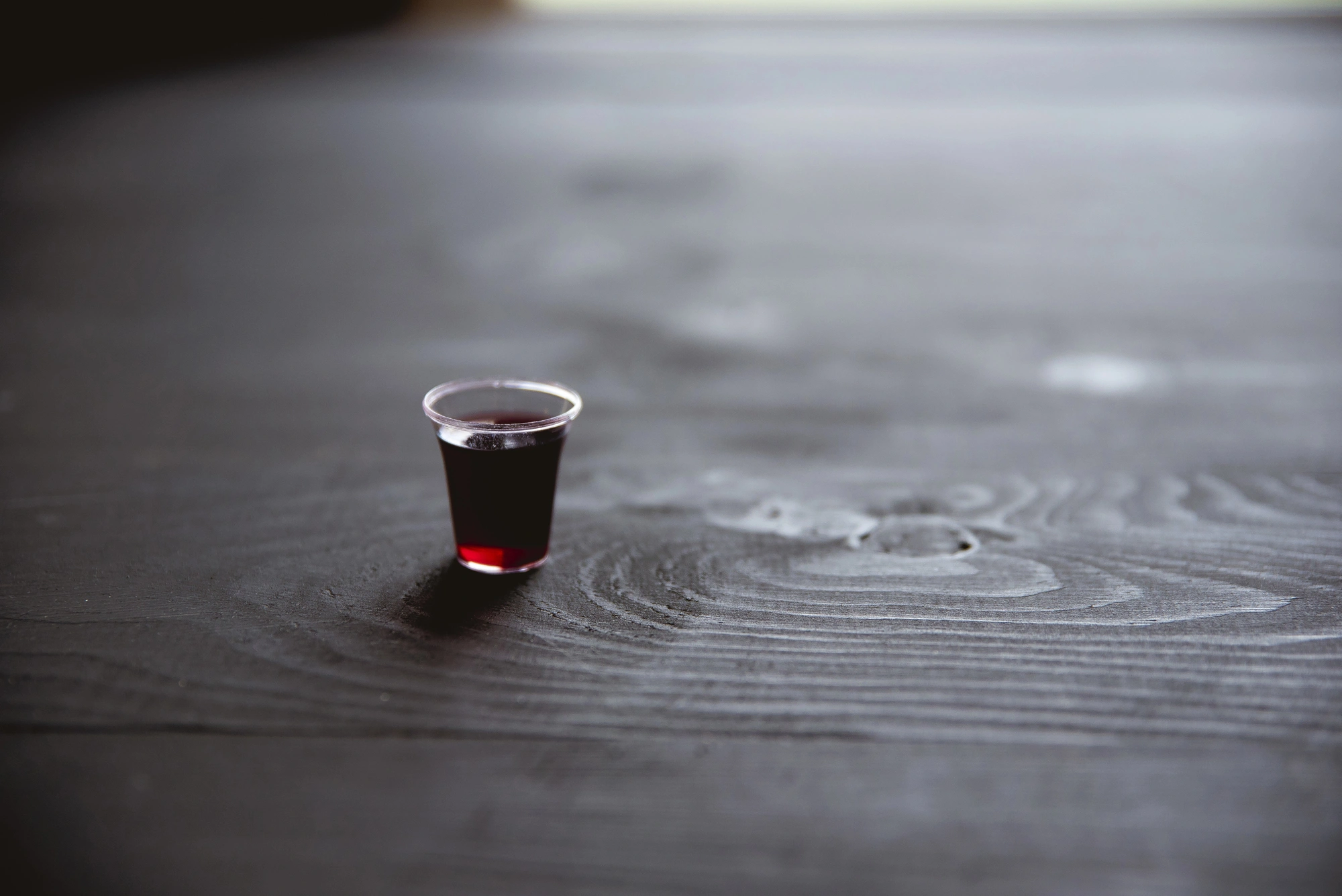 nowe-podejscie-do-nawykow-dlaczego-zmniejszenie-ilosci-wypijanego-alkoholu-to-og